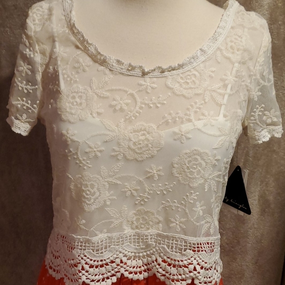 NWT City Triangles Coral Dress Junior's Small New - Picture 2 of 7